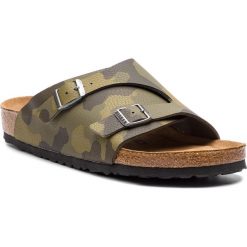 Klapki BIRKENSTOCK - Zürich Bs 1013033 Desert Soil Camouflage Green. Zielone klapki męskie Birkenstock, bez wzorów, ze skóry ekologicznej. W wyprzedaży za 349,00 zł.