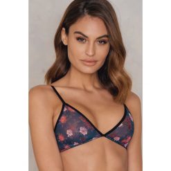 Biustonosze bardotka: NA-KD Lingerie Biustonosz z siateczki z nadrukiem – Multicolor