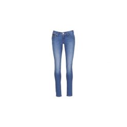 Boyfriendy damskie: Jeansy skinny Levis REVEL LOW DC SKINNY