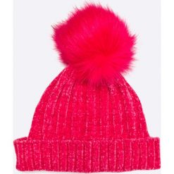 Tally Weijl - Czapka. Czerwone czapki damskie TALLY WEIJL, na zimę, z dzianiny. W wyprzedaży za 24,90 zł.