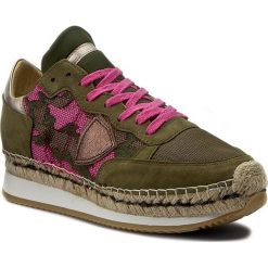 Espadryle PHILIPPE MODEL - Saint Tropez SALD CO04 Cam Pink/Musk/Brown. Zielone espadryle damskie marki Philippe Model, bez wzorów, z zamszu, bez obcasa, na koturnie, na sznurówki. W wyprzedaży za 849,00 zł.