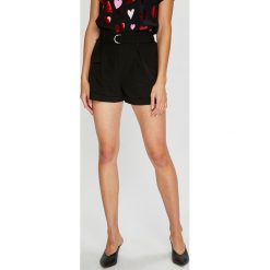 Tally Weijl - Szorty. Szare szorty damskie marki TALLY WEIJL, w paski, z elastanu, casualowe. W wyprzedaży za 49,90 zł.
