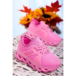 Różowe buty sportowe sznurowane casu 204/25m. Różowe buty dziewczęce sportowe Casu, bez wzorów, na sznurówki. W wyprzedaży za 39,99 zł.