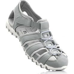Sandały bonprix jasnoszary. Szare buty sportowe damskie bonprix, bez wzorów, sportowe, bez obcasa, na sznurówki. Za 74,99 zł.