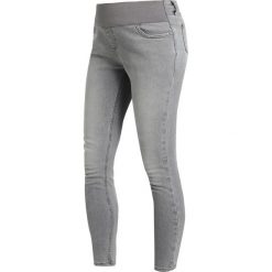 Jeansy damskie: New Look Maternity CLEAN Jeans Skinny Fit light grey