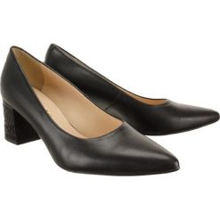 BIOECO BY ARKA BI 5575 1435 1430 czarny, czółenka damskie. Czarne czółenka damskie Bioeco by Arka, bez wzorów, ze skóry, bez obcasa, na obcasie. Za 259,90 zł.