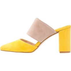 Chodaki damskie: Shoe The Bear SELMA Klapki yellow