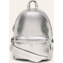 Calvin Klein Jeans - Plecak. Szare plecaki damskie Calvin Klein Jeans, bez wzorów, z jeansu. Za 649,90 zł.