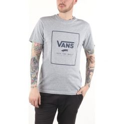Vans Koszulka Szary. Szare podkoszulki męskie Vans, xxl, z haftami, z bawełny, bez kołnierzyka, z krótkim rękawem, krótkie. Za 145,95 zł.