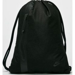 Nike Sportswear - Plecak. Czarne plecaki męskie Nike Sportswear, z poliesteru. W wyprzedaży za 84,90 zł.