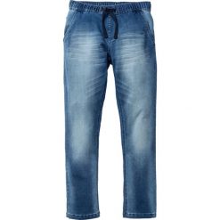 Dżinsy dresowe Slim Fit Straight bonprix niebieski "stone”. Niebieskie jeansy męskie bonprix, m, bez wzorów. Za 109,99 zł.