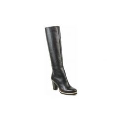 Kozaki Jil Sander NATURE. Czarne kozaki damskie Jil Sander, bez obcasa, bez zapięcia. W wyprzedaży za 2246,30 zł.