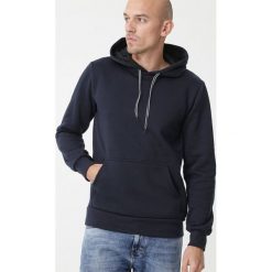 Granatowa Bluza Perring. Niebieskie bluzy męskie Born2be, s, bez wzorów, klasyczne, z kapturem, bez rękawów, długie, bez kaptura. Za 79,99 zł.
