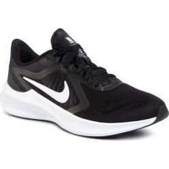 Buty NIKE - Downshifter 10 CI9981 004 Black/White/Anthracite. Czarne buty sportowe męskie Nike, z tworzywa sztucznego, bez zapięcia, do biegania, nike downshifter. Za 249,00 zł.