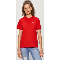 Fila - T-shirt. Czerwone bluzki damskie Fila, s, bez wzorów, z bawełny, casualowe, z okrągłym kołnierzem. Za 99,90 zł.