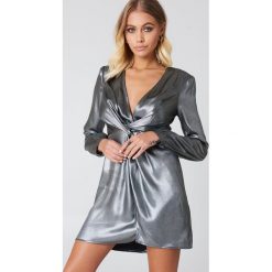 Sukienki hiszpanki: ASTR Sukienka Dominique – Grey,Silver
