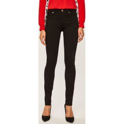 Love Moschino - Spodnie. Czarne spodnie damskie Love Moschino, s, bez wzorów, z elastanu, casualowe. W wyprzedaży za 439,90 zł.