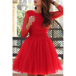 Sukienka DIOLA RED. Czerwone sukienki damskie s, z tiulu, krótkie, mini. W wyprzedaży za 79,00 zł.