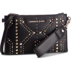 Torebka VERSACE JEANS - E1HTBB22 71123 899. Czarne listonoszki damskie Versace Jeans, z aplikacjami, z jeansu, zdobione, bez dodatków. W wyprzedaży za 399,00 zł.