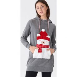 Bluza z zimowym motywem - Jasny szary. Szare bluzy damskie House, s, bez wzorów, bez rękawów, bez kaptura. Za 99,99 zł.