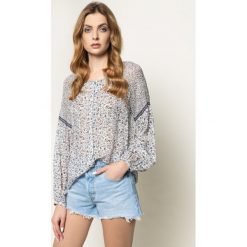 Bluzka Pepe Jeans Sirena PL303588. Bluzki damskie Pepe Jeans, m, bez wzorów, z wiskozy, bez kołnierzyka, bez rękawów. W wyprzedaży za 259,00 zł.