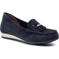 Mokasyny CAPRICE - 9-24210-22 Ocean Suede 857. Niebieskie mokasyny damskie Caprice, na co dzień, z aplikacjami, ze skóry, bez obcasa, na płaskiej podeszwie, bez zapięcia. W wyprzedaży za 189,00 zł.
