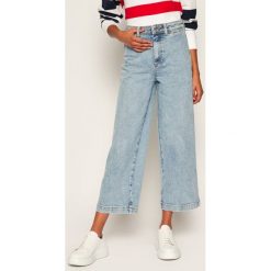 Jeansy Bootcut TOMMY HILFIGER Linde WW0WW28068. Niebieskie jeansy damskie TOMMY HILFIGER. Za 579,00 zł.