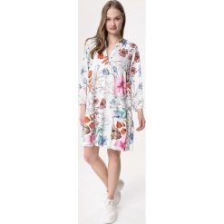 Biała Sukienka Logout. Białe sukienki dziewczęce Born2be, bez wzorów, bez rękawów, mini, trapezowe. Za 79,99 zł.