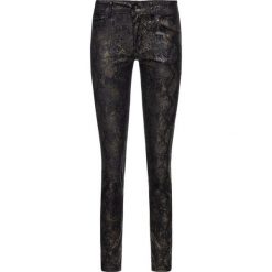 Jeansy Regular Fit Liu Jo F69360 D4427. Jeansy damskie Liu Jo. W wyprzedaży za 349,00 zł.