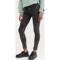 Czarne Jeansy Skinny Nemortarish. Czarne jeansy damskie Born2be. Za 109,99 zł.