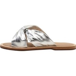 Klapki damskie: Rachel Zoe HAMPTON FLAT Klapki silver