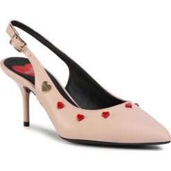 Sandały LOVE MOSCHINO - JA10067G1BIA0609 Nude. Różowe klapki damskie Love Moschino, z aplikacjami, ze skóry, bez obcasa, na obcasie. Za 1029,00 zł.