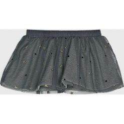 Blukids - Spódnica dziecięca 68-98 cm. Szare spódniczki dziewczęce Blukids, bez wzorów, z elastanu, mini, rozkloszowane. W wyprzedaży za 39,90 zł.