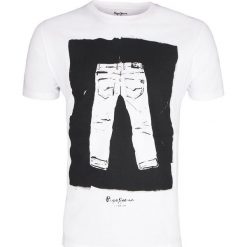 T-Shirt Pepe Jeans. Białe t-shirty męskie Pepe Jeans, m, z nadrukiem, z jeansu, bez kołnierzyka. Za 79,00 zł.