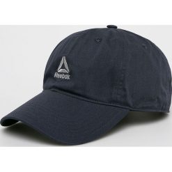 Reebok - Czapka. Niebieskie czapki męskie Reebok, bez wzorów, z bawełny. Za 49,90 zł.