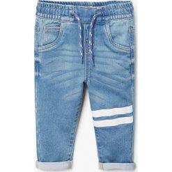 Mango Kids - Jeansy dziecięce Domfyb 80-104 cm. Niebieskie proste jeansy męskie Mango Kids, z elastanu. W wyprzedaży za 49,90 zł.