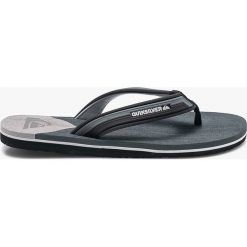 Quiksilver - Japonki. Czarne kapcie męskie Quiksilver, bez wzorów, z gumy. W wyprzedaży za 69,90 zł.