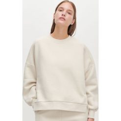 Bluza z miękkiej dzianiny - Beżowy. Brązowe bluzy damskie Reserved, s, bez wzorów, z dzianiny, bez rękawów, bez kaptura. Za 159,99 zł.