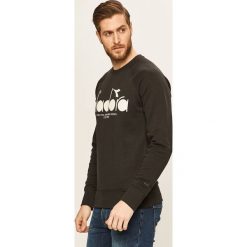 Diadora - Bluza. Czarne bluzy damskie Diadora, s, z nadrukiem, z bawełny, bez rękawów, bez kaptura. Za 219,90 zł.