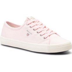 Tenisówki GANT - New Haven 18538400 Blossom Pink G583. Różowe półbuty damskie GANT, bez wzorów, z gumy, bez zapięcia. W wyprzedaży za 189,00 zł.