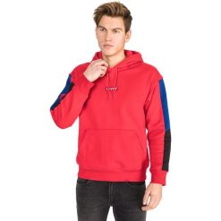 Levi's Racer Bluza Czerwony. Czerwone bluzy męskie Levi's®, s, bez wzorów, z bawełny, bez kołnierzyka, bez rękawów, bez kaptura. Za 343,95 zł.