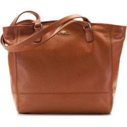 Torebka damska. Pomarańczowe torebki klasyczne damskie Wittchen, z aplikacjami, ze skóry, eleganckie, zdobione. W wyprzedaży za 299,90 zł.