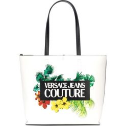 Versace Jeans Couture Torba Biały. Białe torebki klasyczne damskie Versace Jeans Couture, bez wzorów, z jeansu, bez dodatków. Za 640,95 zł.