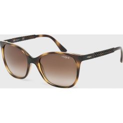 Vogue Eyewear - Okulary 0VO5032S. Pomarańczowe okulary przeciwsłoneczne damskie marki VOGUE Eyewear, prostokątne. W wyprzedaży za 369,90 zł.