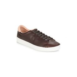 Buty Fred Perry Spencer Premium Leather. Pomarańczowe trampki męskie Fred Perry, bez wzorów, bez zapięcia. Za 479,20 zł.