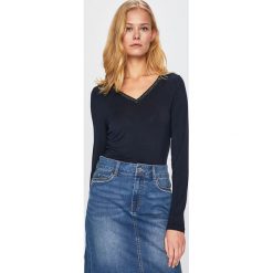 Morgan - Bluzka. Niebieskie t-shirty damskie Morgan, s, z aplikacjami, z elastanu, bez kołnierzyka. W wyprzedaży za 69,90 zł.