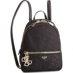 Plecak GUESS - HWJQ71 184320 BLACK. Czarne plecaki damskie Guess, z aplikacjami, z materiału. Za 559,00 zł.