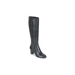 Kozaki MICHAEL Michael Kors LUCY QUILTED BOOT. Czarne kozaki damskie MICHAEL Michael Kors, bez obcasa, bez zapięcia. Za 917,40 zł.