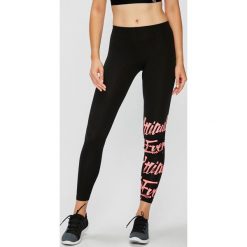 Only Play - Legginsy Darlene. Szare legginsy we wzory Only Play, l, z bawełny. W wyprzedaży za 69,90 zł.