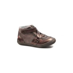 Buty Dziecko GBB RIQUETTE. Pomarańczowe trampki dziewczęce GBB, bez wzorów, bez zapięcia. Za 335,20 zł.